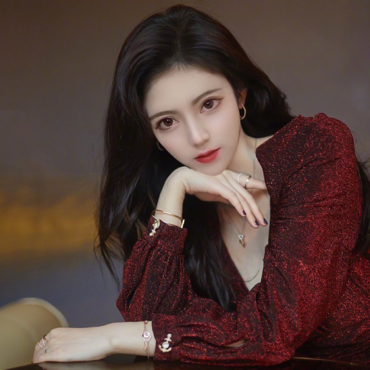 映客直播-看直播,玩直播,尽在映客app